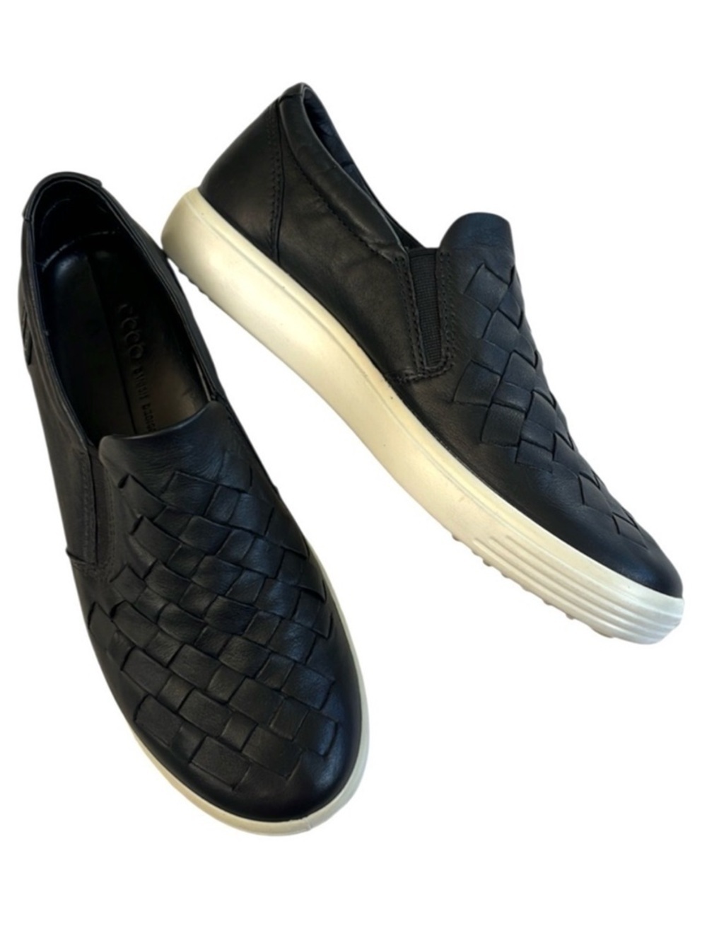 EUC Ecco Leather Soft 7 Slip-On Sneaker Flats Black Size 7 Retail $160.00